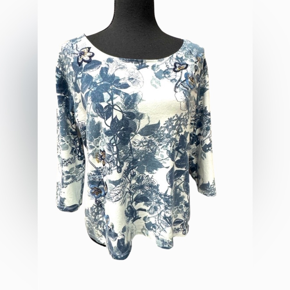 Coldwater Creek Blue and White Floral Blouse Embroidered with beading size M